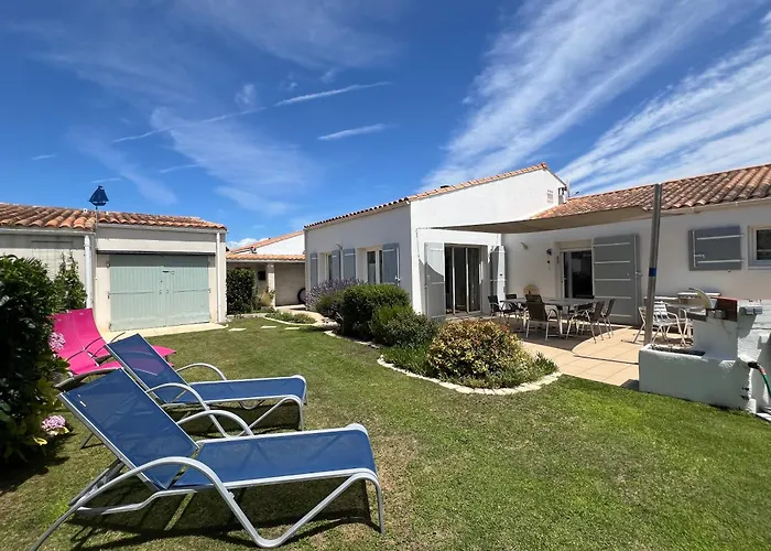 Сasa de vacaciones Maison La Rabouillère Avec Jardin Arboré *