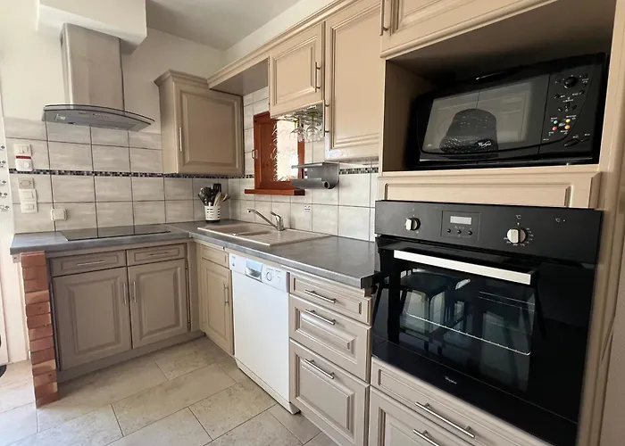 Сasa de vacaciones Maison La Rabouillère Avec Jardin Arboré Le Bois-Plage-en-Ré